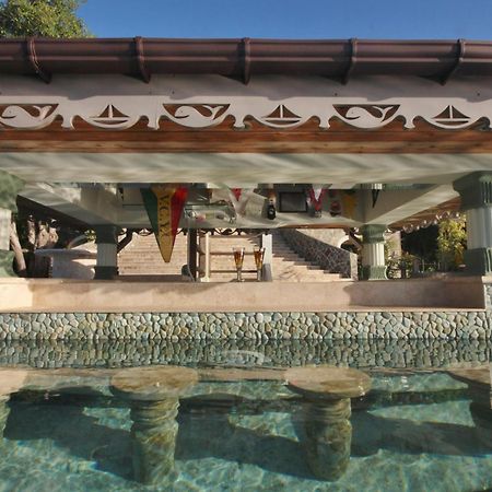 Tropical Hideaway Hotel Port Elizabeth ภายนอก รูปภาพ