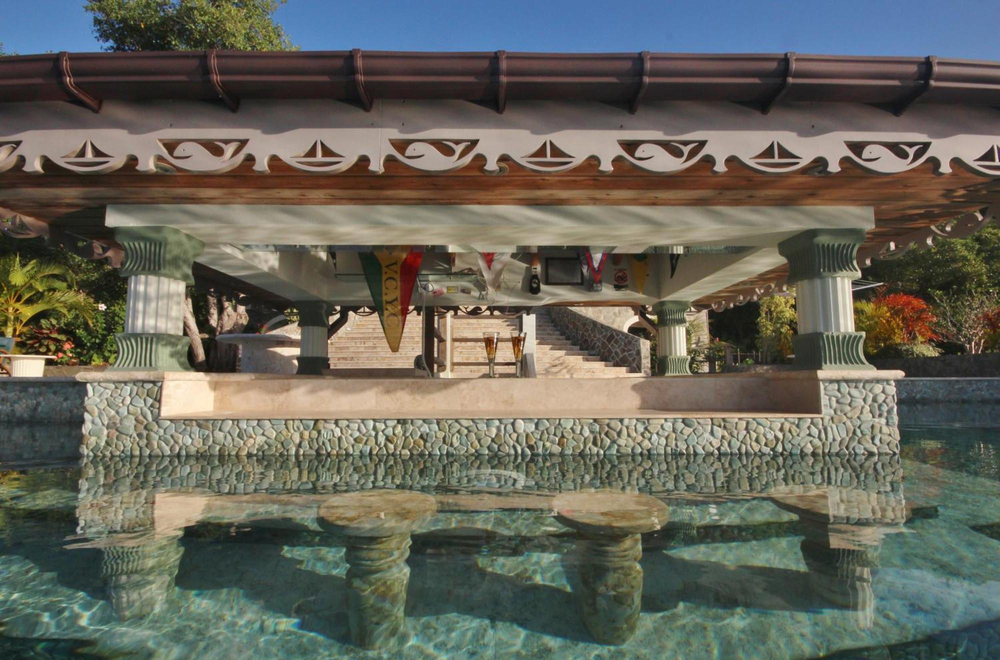 Tropical Hideaway Hotel Port Elizabeth ภายนอก รูปภาพ