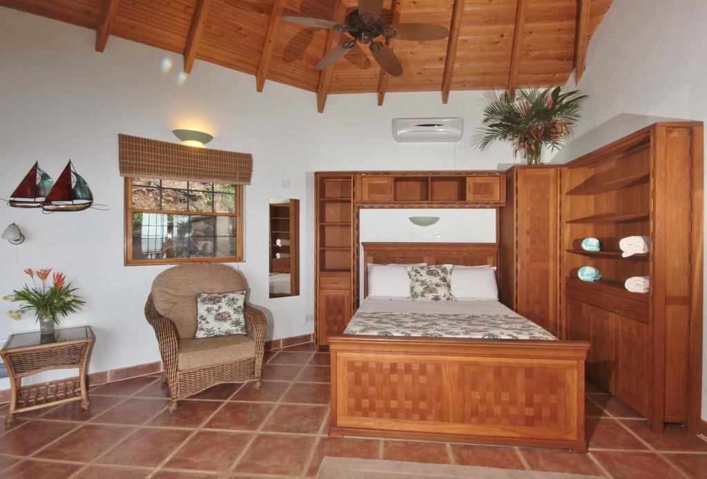 Tropical Hideaway Hotel Port Elizabeth ภายนอก รูปภาพ