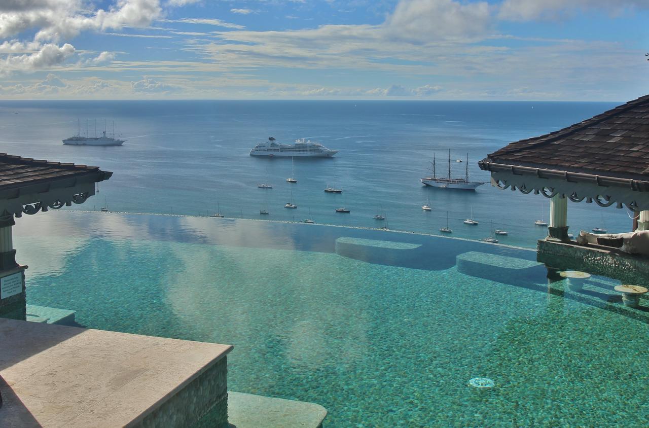 Tropical Hideaway Hotel Port Elizabeth ภายนอก รูปภาพ